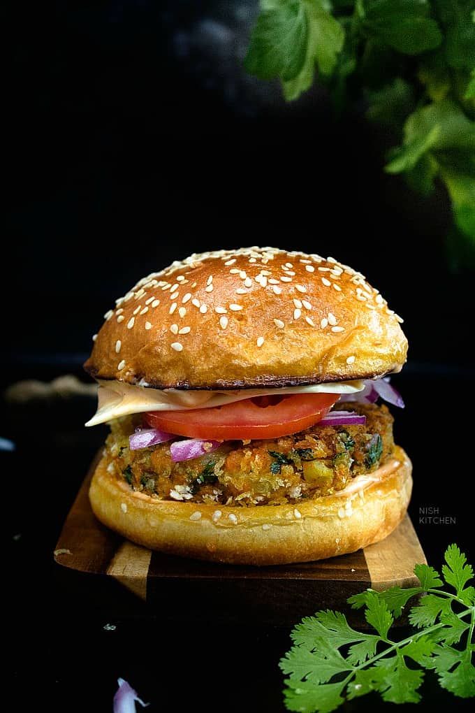 Aloo tikka burger (mrunamyes cafe)
