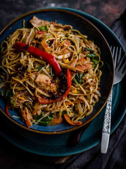 Chicken hakka noodles